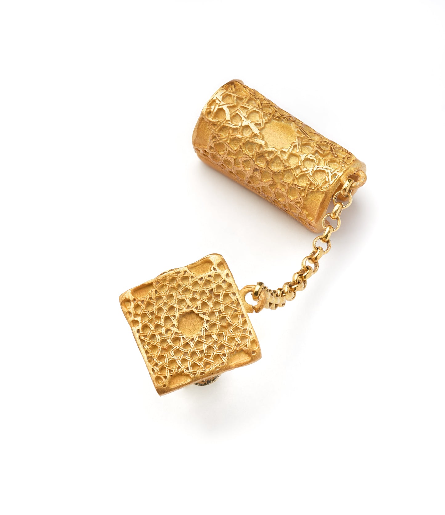 Gata Single Cuff Earring