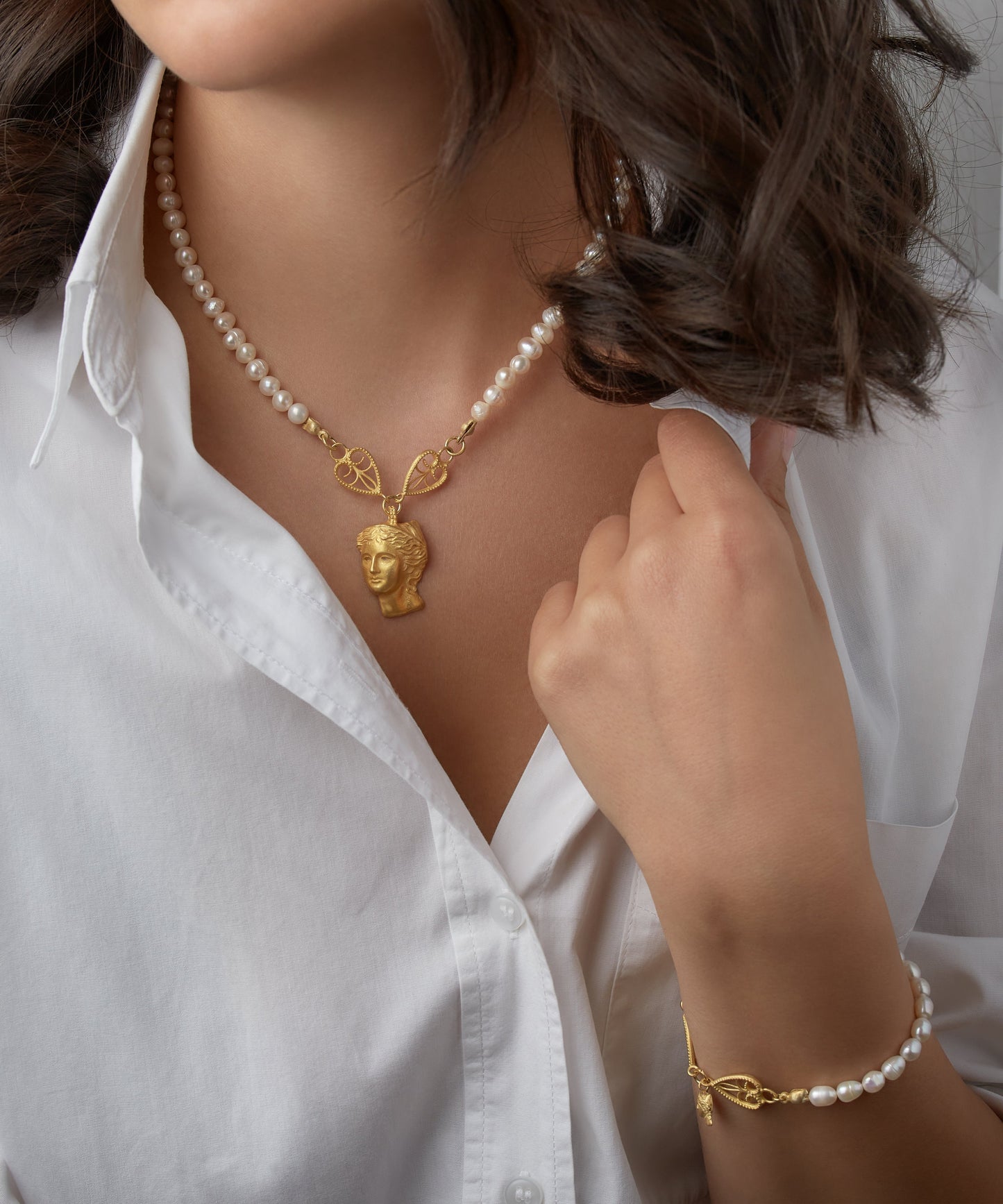 Goddess Anahit Adjustable Pearl Necklace